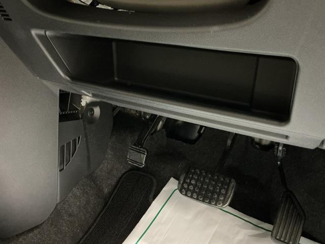 ムーヴキャンバスＧメイクアップＶＳ　ＳＡIII踏み間違え防止　横滑り防止機能　パノラミックビューモニター　ＥＴＣ車載器　衝突安全ボディ　電動格納ミラー　ＬＥＤライト　キーフリーシステム　ドライブレコーダー　メモリーナビ　ナビＴＶ　ベンチシート（栃木県）の中古車