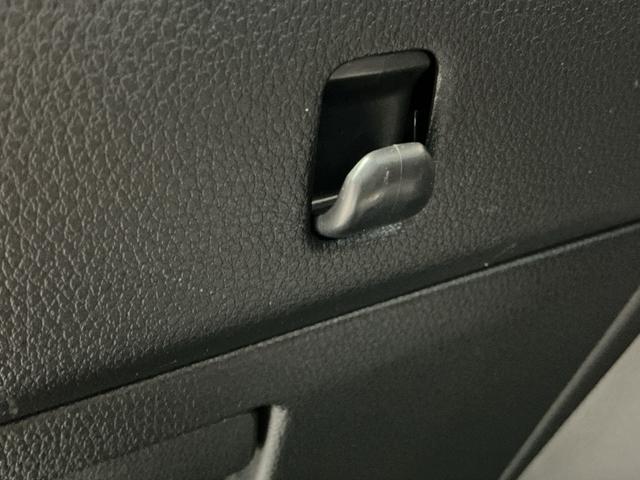 ハイゼットトラックスタンダード 農用スペシャルレーンキープアシスト 助手席エアバック 誤発進抑制機能 オートハイビーム PS エアコン付 センターデフロック 衝突安全ボディ 運転席エアバック 横滑り防止 アイドリングストップ ABS(栃木県)の中古車