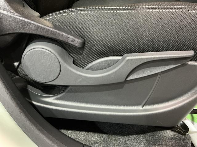 タフトG ダーククロムベンチャーコーナーソナー オートマチックハイビーム LEDライト レーンキープアシスト アイドリングS 電格ミラー キーフリー アルミ スマートキー 衝突安全ボディ ガラスルーフ オートライト(栃木県)の中古車