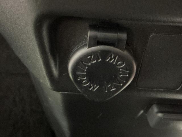 トールＧ衝突回避支援ブレーキ　オートＬＥＤ　電格ミラー　メモリナビ　ＥＴＣ　ＬＥＤライト　横滑り防止装置　車線逸脱警報　両側自動ドア　セキュリティーアラーム　キーフリーシステム　オートライト　エアバッグ（栃木県）の中古車