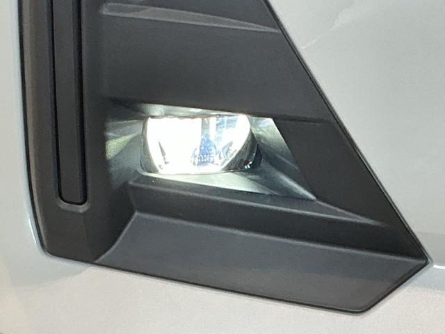 ロッキーXオートハイビーム シートヒーター 全方位カメラ 電動格納ドアミラー バックモニター LEDヘッドライト 車線逸脱警報 イモビライザ コーナーセンサー ドラレコ アルミホイール(栃木県)の中古車