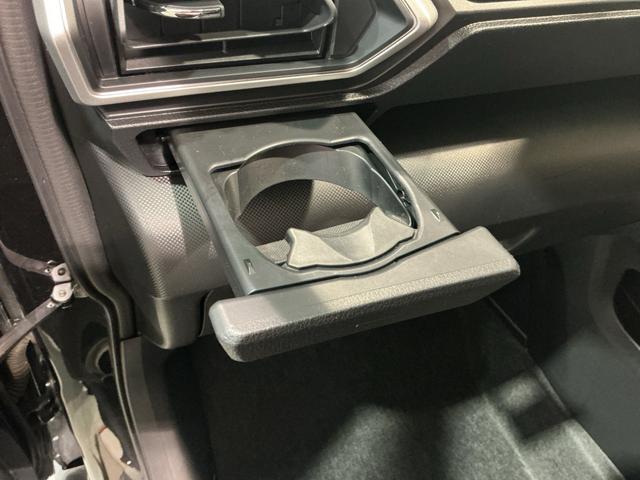 ロッキープレミアムG HEVバックカメラ付き 電動格納式ドアミラー 追従式クルーズコントロール 衝突被害軽減 盗難防止 衝突安全ボディ アルミホイル LEDライト ETC付 オートLED Sヒーター TV(栃木県)の中古車