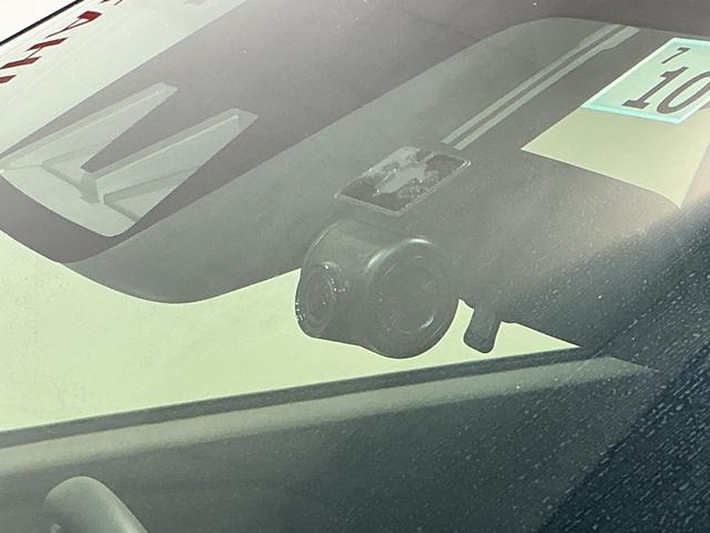 ロッキープレミアムG HEVバックカメラ付き 電動格納式ドアミラー 追従式クルーズコントロール 衝突被害軽減 盗難防止 衝突安全ボディ アルミホイル LEDライト ETC付 オートLED Sヒーター TV(栃木県)の中古車