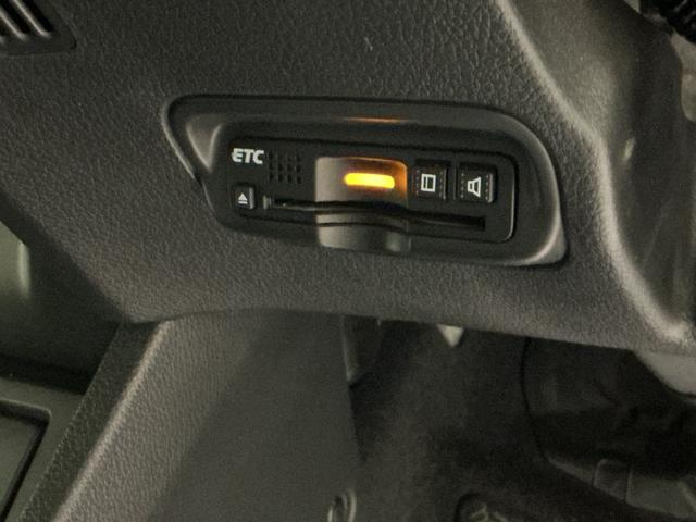 ヴェゼルハイブリッドZ・ホンダセンシングレーダーサポート 横滑り防止システム バックカメラ 盗難防止装置 衝突安全ボディ スマ−トキ− ECOモード Aライト LEDライト アルミ ETC車載器(栃木県)の中古車