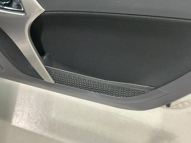 コペンセロ Sキ−フリ− LED ナビTV 盗難防止システム 運転席エアバッグ ABS ターボエンジン Wエアバック インテリキー 衝突安全ボディ ESC シートヒーター メモリーナビ タバコ臭(栃木県)の中古車