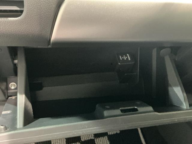 コペンセロ Sキ−フリ− LED ナビTV 盗難防止システム 運転席エアバッグ ABS ターボエンジン Wエアバック インテリキー 衝突安全ボディ ESC シートヒーター メモリーナビ タバコ臭(栃木県)の中古車