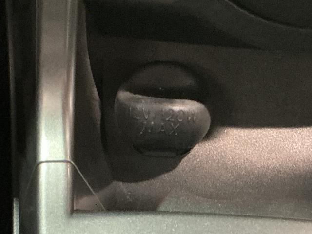 コペンセロ Sキ−フリ− LED ナビTV 盗難防止システム 運転席エアバッグ ABS ターボエンジン Wエアバック インテリキー 衝突安全ボディ ESC シートヒーター メモリーナビ タバコ臭(栃木県)の中古車