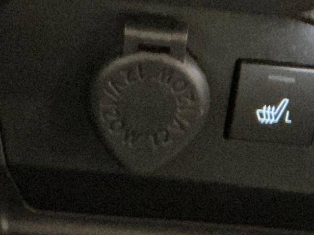 ロッキープレミアムＧ　ＨＥＶバックカメラ付き　電動格納式ドアミラー　衝突被害軽減　盗難防止　衝突安全ボディ　ドラレコ　アルミホイル　ＬＥＤライト　ＥＴＣ付　Ｓヒーター　スマートキー　ナビＴＶ　アイドリングストップ（栃木県）の中古車