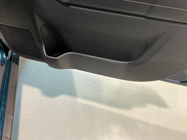 タフトG ダーククロムベンチャーコーナーソナー リアカメラ オートマチックハイビーム メモリナビ LEDライト レーンキープアシスト アイドリングS 電格ミラー キーフリー アルミ スマートキー 衝突安全ボディ ガラスルーフ(栃木県)の中古車