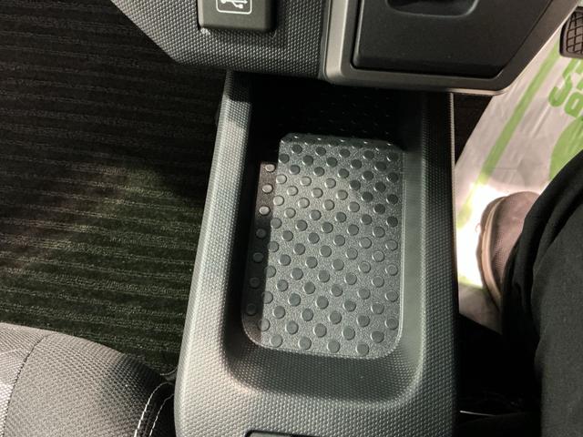 タフトG ダーククロムベンチャーコーナーソナー リアカメラ オートマチックハイビーム メモリナビ LEDライト レーンキープアシスト アイドリングS 電格ミラー キーフリー アルミ スマートキー 衝突安全ボディ ガラスルーフ(栃木県)の中古車