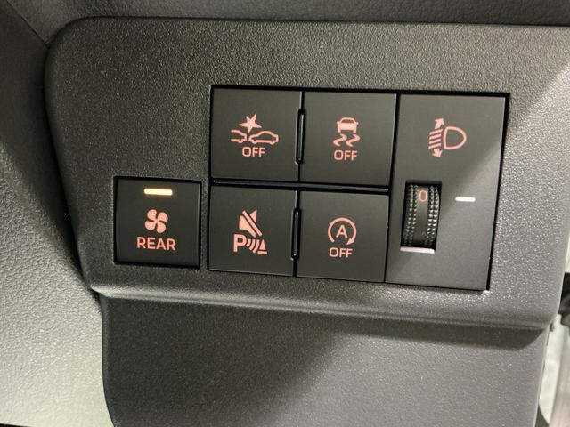 ハイゼットカーゴＤＸＬＥＤヘッドライト　踏み間違い防止　Ｗエアバック　セキュリティアラーム　キーフリーシステム　エコアイドル　車線逸脱警報　切替４ＷＤ　オートハイビーム　オートライト　スライドドア　ＡＢＳ（栃木県）の中古車