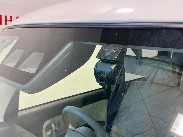 ムーヴキャンバスXメイクアップリミテッド SAIII衝突防止 横滑り防止装置 ナビTV 盗難防止装置 キーレスエントリー スマートキー&プッシュスタート オートハイビーム ETC Rカメラ アイスト 電動格納ミラー ベンチシート 衝突安全ボディ ABS(栃木県)の中古車