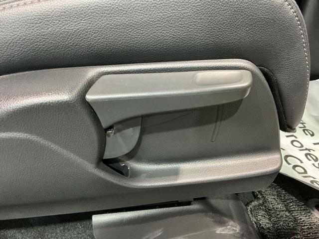 Ｎ−ＷＧＮカスタムＬ・ターボホンダセンシングブレーキサポート　盗難警報装置　衝突安全ボディ　横滑り防止機能　ＬＥＤヘッド　タ−ボ　Ａストップ　ＡＢＳ　ＥＴＣ付き　ナビＴＶ　メモリナビ　Ｗエアバッグ　エアバッグ　アルミホイール（栃木県）の中古車