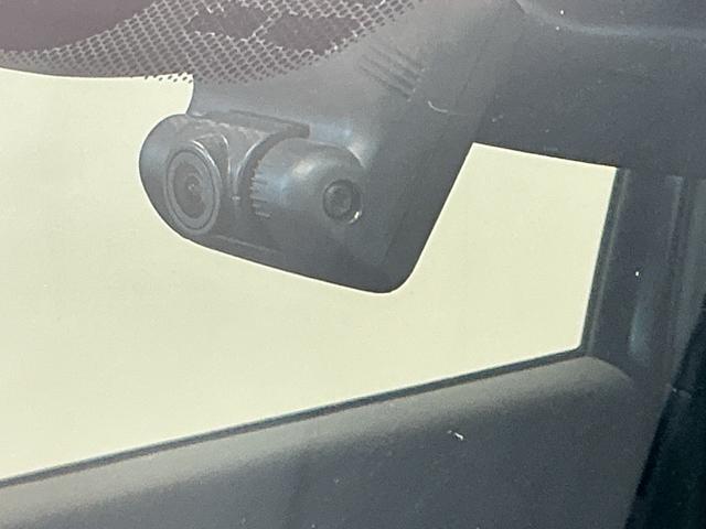 Ｎ−ＷＧＮカスタムＬ・ターボホンダセンシングブレーキサポート　盗難警報装置　衝突安全ボディ　横滑り防止機能　ＬＥＤヘッド　タ−ボ　Ａストップ　ＡＢＳ　ＥＴＣ付き　ナビＴＶ　メモリナビ　Ｗエアバッグ　エアバッグ　アルミホイール（栃木県）の中古車