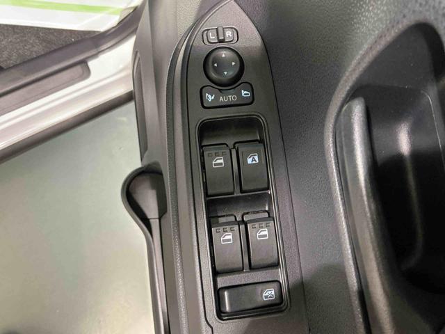 タントファンクロスパーキングセンサー 衝突軽減システム 両側オートドア シートヒータ オートLED レーンキープアシスト LEDヘットライト キーレスエントリー スマートキ− オートライト ベンチシート(栃木県)の中古車