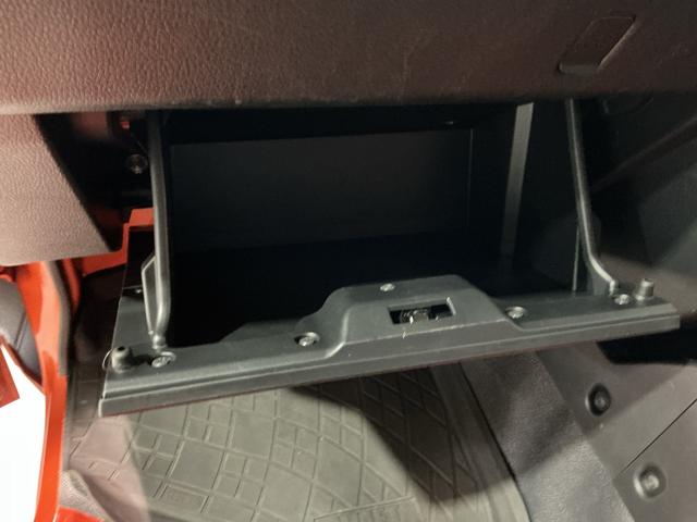 ハイゼットトラックスタンダード 農用スペシャルレーンキープアシスト ソナー キーレスエントリー 助手席エアバック 誤発進抑制機能 オートハイビーム PS エアコン付 センターデフロック 衝突安全ボディ 運転席エアバック(栃木県)の中古車