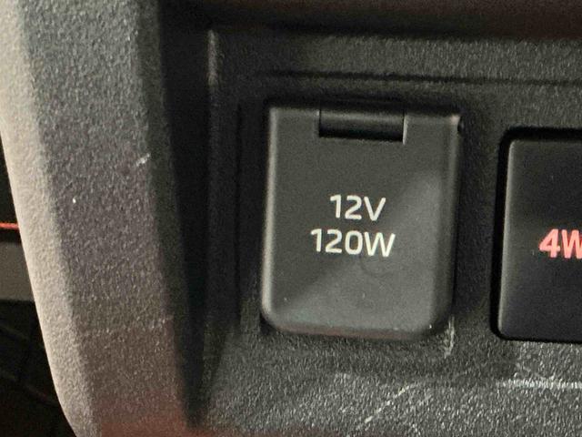 ハイゼットトラックスタンダード 農用スペシャルレーンキープアシスト ソナー キーレスエントリー 助手席エアバック 誤発進抑制機能 オートハイビーム PS エアコン付 センターデフロック 衝突安全ボディ 運転席エアバック(栃木県)の中古車