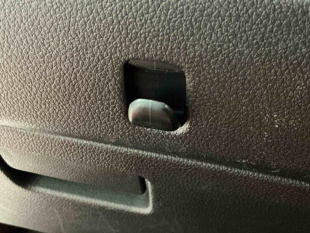 ハイゼットトラックスタンダード 農用スペシャルレーンキープアシスト ソナー キーレスエントリー 助手席エアバック 誤発進抑制機能 オートハイビーム PS エアコン付 センターデフロック 衝突安全ボディ 運転席エアバック(栃木県)の中古車