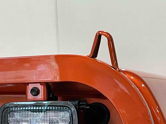 ハイゼットトラックスタンダード 農用スペシャルレーンキープアシスト ソナー キーレスエントリー 助手席エアバック 誤発進抑制機能 オートハイビーム PS エアコン付 センターデフロック 衝突安全ボディ 運転席エアバック(栃木県)の中古車