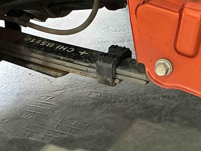 ハイゼットトラックスタンダード 農用スペシャルレーンキープアシスト ソナー キーレスエントリー 助手席エアバック 誤発進抑制機能 オートハイビーム PS エアコン付 センターデフロック 衝突安全ボディ 運転席エアバック(栃木県)の中古車