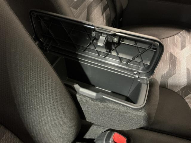 タントファンクロスパーキングセンサー 衝突軽減システム 両側オートドア シートヒータ オートLED レーンキープアシスト LEDヘットライト キーレスエントリー スマートキ− オートライト ベンチシート(栃木県)の中古車