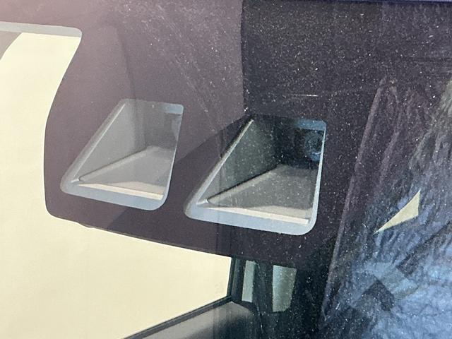 タントファンクロスパーキングセンサー 衝突軽減システム 両側オートドア シートヒータ オートLED レーンキープアシスト LEDヘットライト キーレスエントリー スマートキ− オートライト ベンチシート(栃木県)の中古車