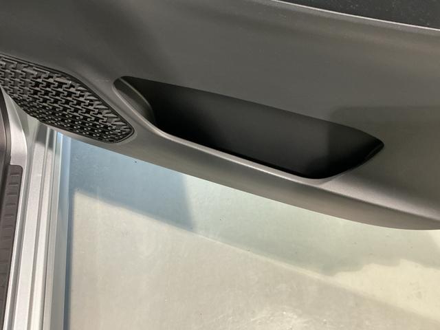 ムーヴカスタム　ＲＳ　ハイパーＳＡII電格ミラー　ＬＥＤヘットライト　横滑り防止機能　ＥＴＣ車載器　アイドルストップ　ターボ　車線逸脱警報　キーフリー　オートライト　ナビＴＶ　ベンチシート　デュアルエアバッグ　エアバッグ　ＡＢＳ（栃木県）の中古車