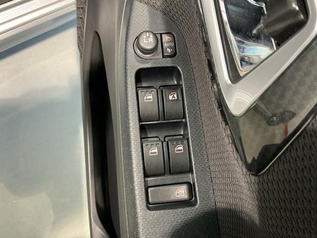 ムーヴカスタム　ＲＳ　ハイパーＳＡII電格ミラー　ＬＥＤヘットライト　横滑り防止機能　ＥＴＣ車載器　アイドルストップ　ターボ　車線逸脱警報　キーフリー　オートライト　ナビＴＶ　ベンチシート　デュアルエアバッグ　エアバッグ　ＡＢＳ（栃木県）の中古車