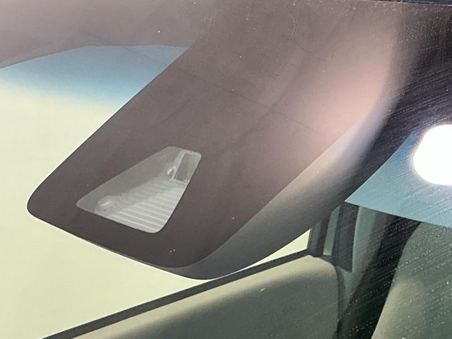 ムーヴＸ　ＳＡII衝突被害軽減Ｂ　盗難防止　ナビＴＶ　レーンキープアシスト　電動格納ミラー　横滑り防止装置　助手席エアバッグ　ベンチシート　キーレス　衝突安全ボディ　スマキー　ＡＢＳ　アルミホイール　運転席エアバッグ（栃木県）の中古車