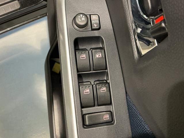 トールカスタムＧパノラマモニター　助手席エアバッグ　ＬＥＤライト　キーレス　Ｉストップ　電格ミラー　ハイビームアシスト　Ａライト　イモビ　前席シートヒーター　ＥＳＣ　ＥＴＣ　エアバック（栃木県）の中古車