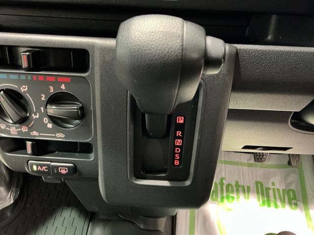 ハイゼットカーゴＤＸＬＥＤヘッドランプ　前後ソナー　安全ボディ　セキュリティアラーム　キーレスキー　エコアイドル　ハイビームアシスト　ＥＳＣ　オートライト　レーンアシスト　両席エアバッグ　ＡＢＳ（栃木県）の中古車