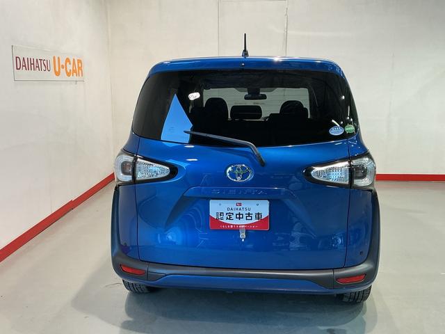 シエンタＧナビ・ＴＶ　スマートキープッシュスタート　電動格納式ドアミラー　アイドリングＳ　リアカメラ　　衝突安全ボディ　ＥＴＣ　運転席エアバック　キーフリーシステム　ＡＢＳ　社外アルミホイール（栃木県）の中古車