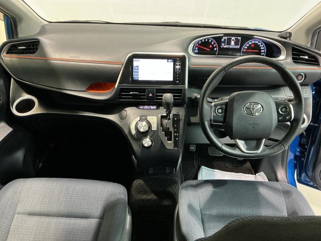 シエンタＧナビ・ＴＶ　スマートキープッシュスタート　電動格納式ドアミラー　アイドリングＳ　リアカメラ　　衝突安全ボディ　ＥＴＣ　運転席エアバック　キーフリーシステム　ＡＢＳ　社外アルミホイール（栃木県）の中古車