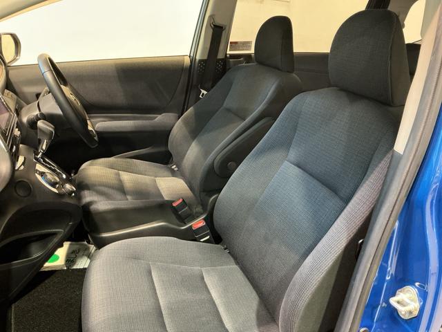 シエンタＧナビ・ＴＶ　スマートキープッシュスタート　電動格納式ドアミラー　アイドリングＳ　リアカメラ　　衝突安全ボディ　ＥＴＣ　運転席エアバック　キーフリーシステム　ＡＢＳ　社外アルミホイール（栃木県）の中古車