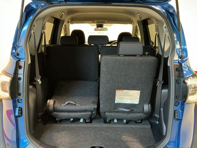 シエンタＧナビ・ＴＶ　スマートキープッシュスタート　電動格納式ドアミラー　アイドリングＳ　リアカメラ　　衝突安全ボディ　ＥＴＣ　運転席エアバック　キーフリーシステム　ＡＢＳ　社外アルミホイール（栃木県）の中古車