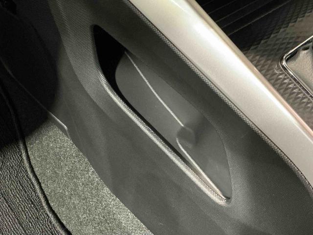 ロッキープレミアム衝突軽減システム　シートＨ　ＥＴＣ車載器　車線逸脱警報　スマ−トキ−　アルミホイール　パーキングセンサー　キーフリーシステム　アイドリングストップ機能　ドラレコ　ナビ＆ＴＶ　ＬＥＤヘッド（栃木県）の中古車