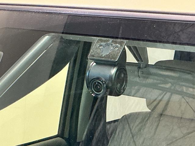 ムーヴキャンバスＧホワイトアクセントＶＳ　ＳＡIIIＬＥＤ　車線逸脱警報　両側オートスライドドア　インテリキー　ハイビームアシスト　ナビＴＶ　エアバッグ　横滑り防止装置　ＥＴＣ　キーフリー　アイドリングストップ　ドラレコ　ＡＢＳ（栃木県）の中古車