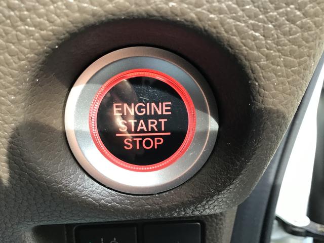 Ｎ−ＢＯＸＥＸ衝突被害軽減装置　電動格納ドアミラー　レーンキープ　盗難防止装置　ＬＥＤヘッド　ＡＢＳ　キーレス　スマートキー＆プッシュスタート　アイドリングストップ　両側電動スライド（栃木県）の中古車