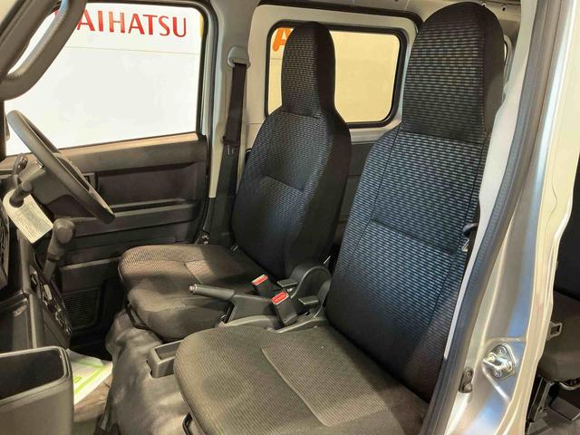ハイゼットカーゴDX踏み間違い防止 Wエアバック セキュリティアラーム キーフリーシステム エコアイドル 車線逸脱警報 切替4WD オートハイビーム オートライト スライドドア 運転席エアバッグ ABS(栃木県)の中古車