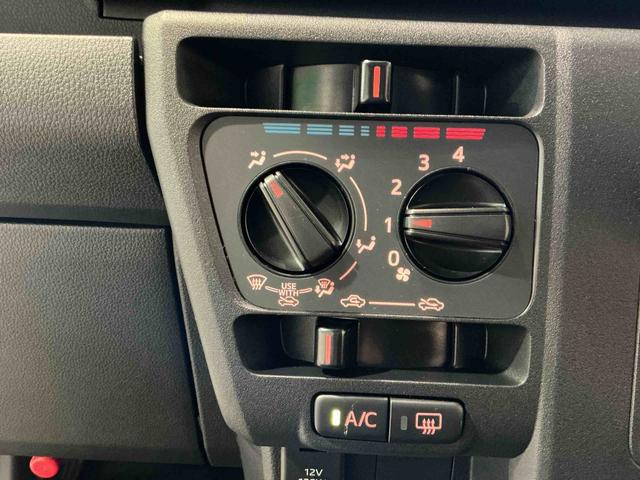 ハイゼットカーゴDX踏み間違い防止 Wエアバック セキュリティアラーム キーフリーシステム エコアイドル 車線逸脱警報 切替4WD オートハイビーム オートライト スライドドア 運転席エアバッグ ABS(栃木県)の中古車