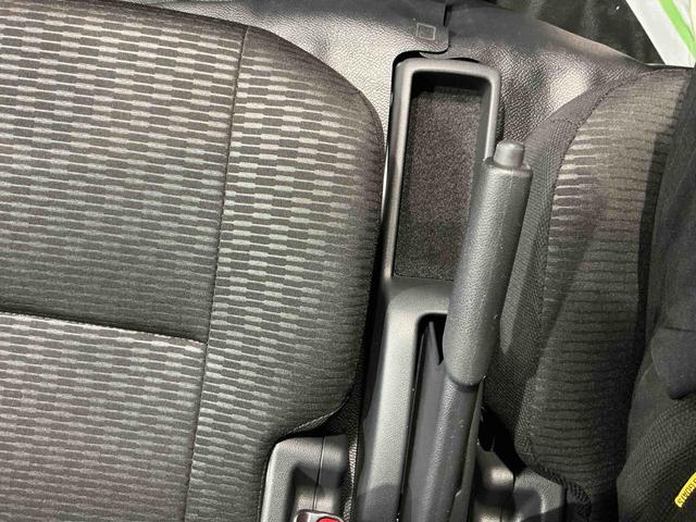 ハイゼットカーゴDX踏み間違い防止 Wエアバック セキュリティアラーム キーフリーシステム エコアイドル 車線逸脱警報 切替4WD オートハイビーム オートライト スライドドア 運転席エアバッグ ABS(栃木県)の中古車