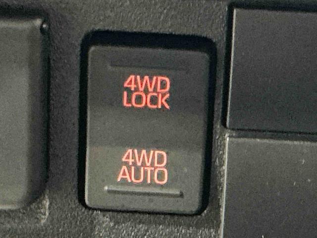 ハイゼットトラックジャンボスタンダード切り替え４ＷＤ　衝突軽減システム　エアバック　車線逸脱警報　デュアルエアバック　横滑り防止装置　コーナーセンサー　アイドリングストップ　オートマチックハイビーム　エアコン　オートライト（栃木県）の中古車