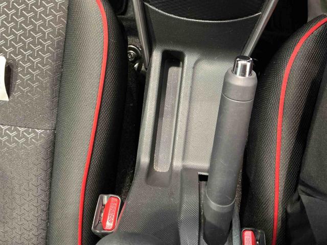 ロッキーGキーフリー スマートキー&プッシュスタート ナビTV バックカメラ付 メモリナビ ETC LEDヘッドランプ コーナーセンサー ドライブレコーダー エコアイドル 4WD(栃木県)の中古車