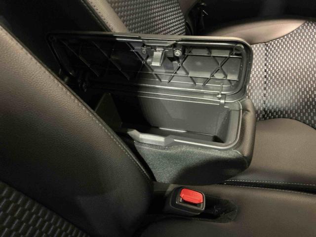 タントカスタムＸ衝突軽減ブレーキ　リアコーナーセンサー　車線逸脱防止　アイドリングストップ機能　Ｂカメラ　ナビＴＶ　盗難警報装置　ＬＥＤ　ＥＴＣ　キーレスエントリー　前席シートヒーター　オートＬＥＤ（栃木県）の中古車