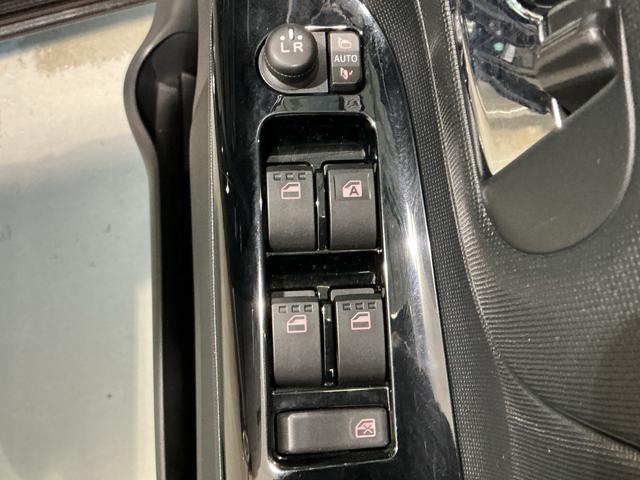 ムーヴキャンバスXリミテッドメイクアップ SAIIIナビTV Bカメラ ETC車載器 盗難防止装置 キーレスエントリー レーンアシスト オートマチックハイビーム スマートキー ドラレコ ABS エアバッグ オートライト ベンチシート(栃木県)の中古車