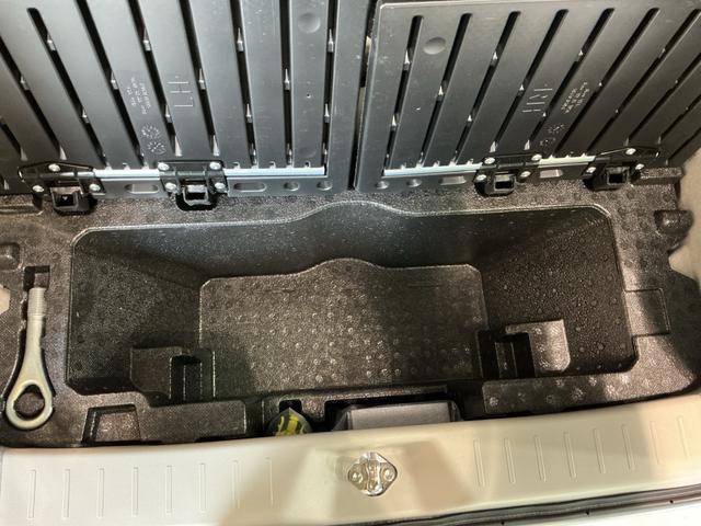 ステラGオートハイビーム メモリーナビ 運転席シートヒーター 横滑り防止 キ−フリ− ETC 電動格納ミラー バックカメラ 盗難防止システム スマートキー ベンチシート オートライト アイドリングストップ(栃木県)の中古車