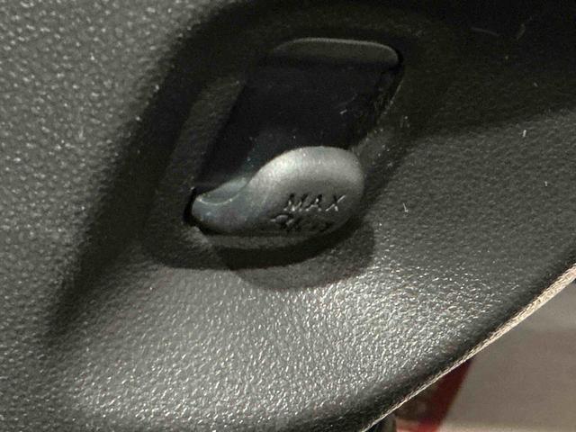 ムーヴキャンバスＸリミテッドメイクアップ　ＳＡII横滑り防止システム　アイドルストップ　セキュリティ　運転席助手席エアバッグ　ナビＴＶ　キーフリーシステム　シートヒーター　レーンアシスト　電動格納ミラー　スマートキー　ＥＴＣ　ＡＢＳ（栃木県）の中古車