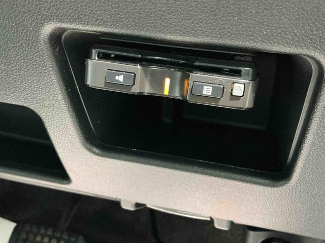 ムーヴキャンバスＸリミテッドメイクアップ　ＳＡII横滑り防止システム　アイドルストップ　セキュリティ　運転席助手席エアバッグ　ナビＴＶ　キーフリーシステム　シートヒーター　レーンアシスト　電動格納ミラー　スマートキー　ＥＴＣ　ＡＢＳ（栃木県）の中古車