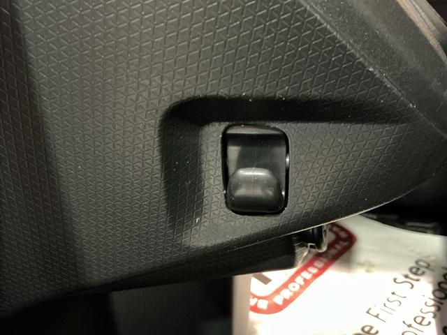 タントファンクロスパーキングセンサー 衝突軽減システム 両側オートドア シートヒータ オートLED レーンキープアシスト Bカメラ LEDヘットライト キーレスエントリー スマートキ− オートライト(栃木県)の中古車