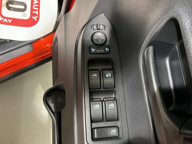 タントファンクロスパーキングセンサー 衝突軽減システム 両側オートドア シートヒータ オートLED レーンキープアシスト Bカメラ LEDヘットライト キーレスエントリー スマートキ− オートライト(栃木県)の中古車